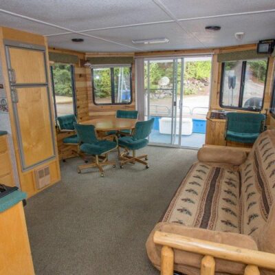 50' houseboat interior 14a