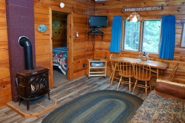 Cabin 8 - Timber Bay